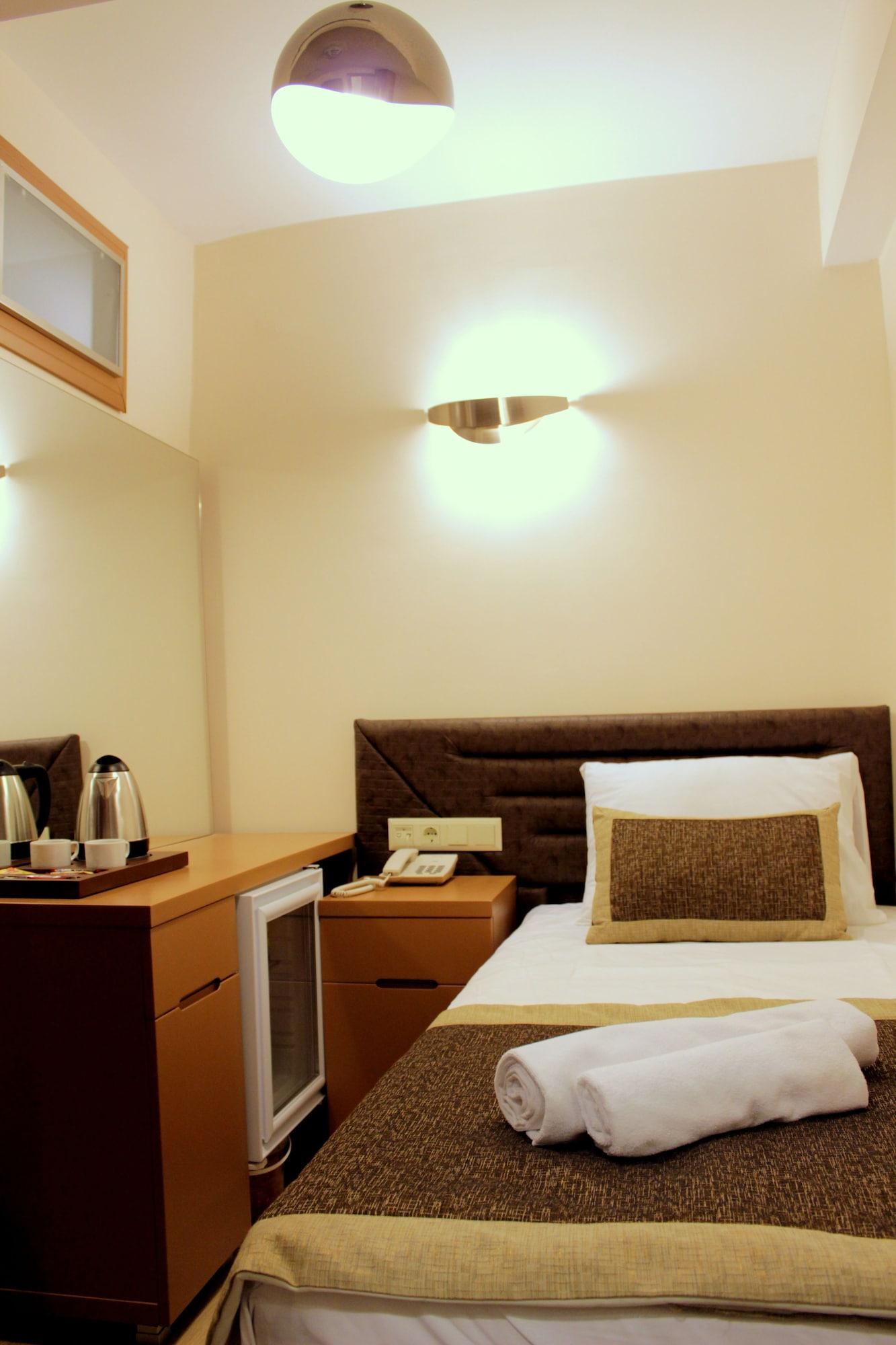 Milano & Sultanahmet 3*